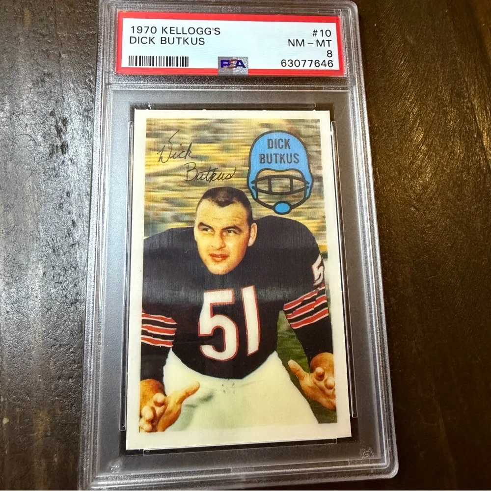 VTG 1970 ‘3-D’ Kellogg's Dick Butkus Football Card #10 Mint